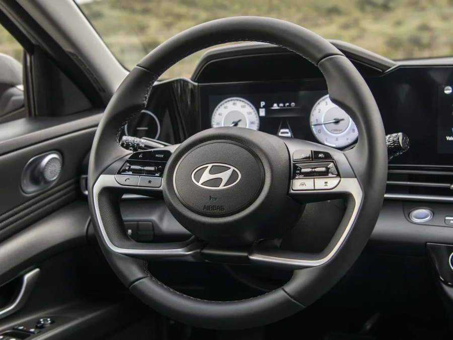 Hyundai Elantra VII (CN7) Рестайлинг — фото 7