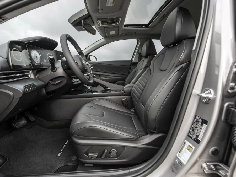 Hyundai Elantra VII (CN7) Рестайлинг — фото 9