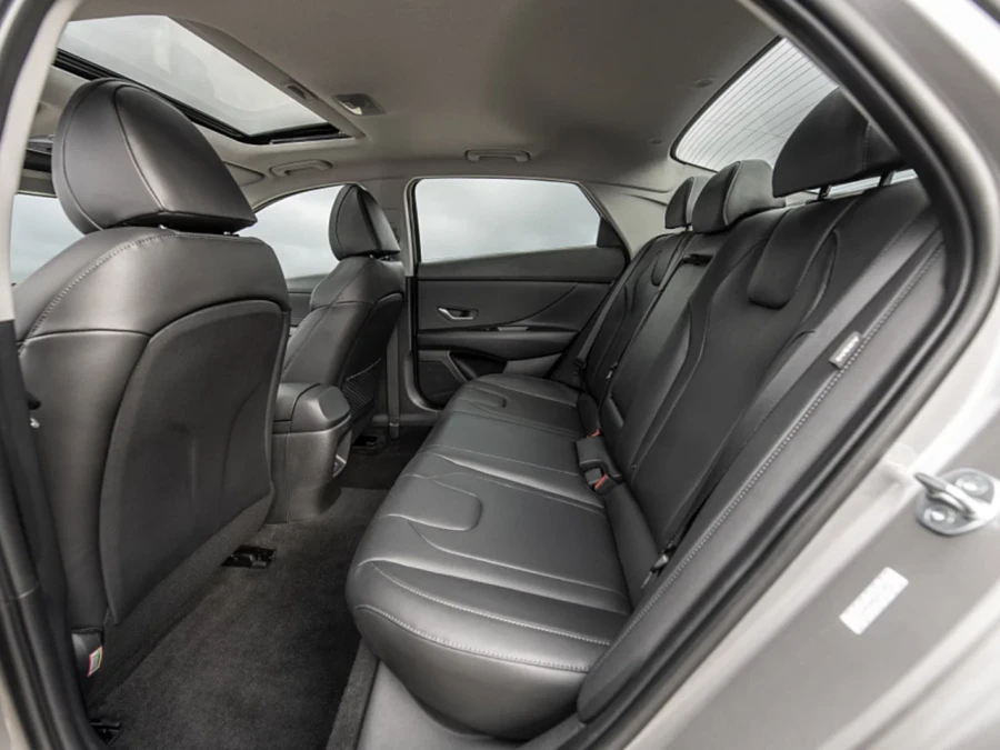 Hyundai Elantra VII (CN7) Рестайлинг — фото 8