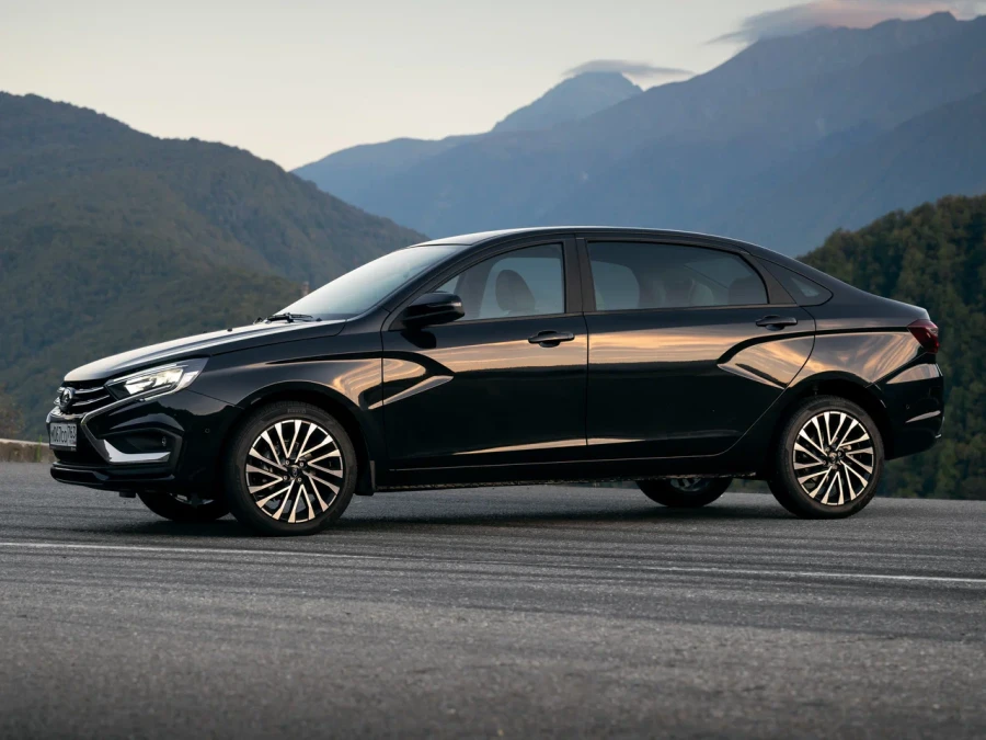 Lada Aura — фото 3