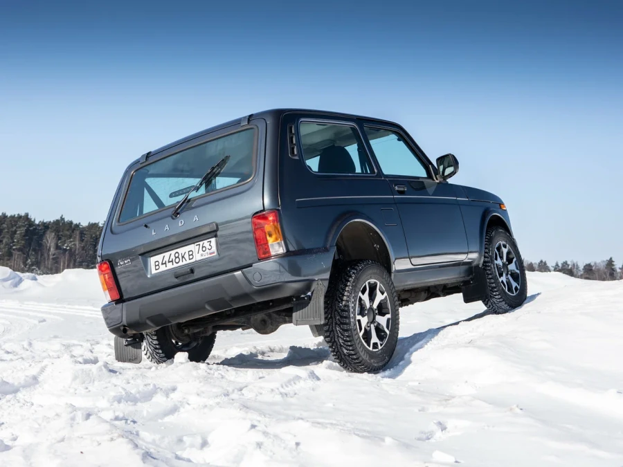 Lada Niva Legend I — фото 6